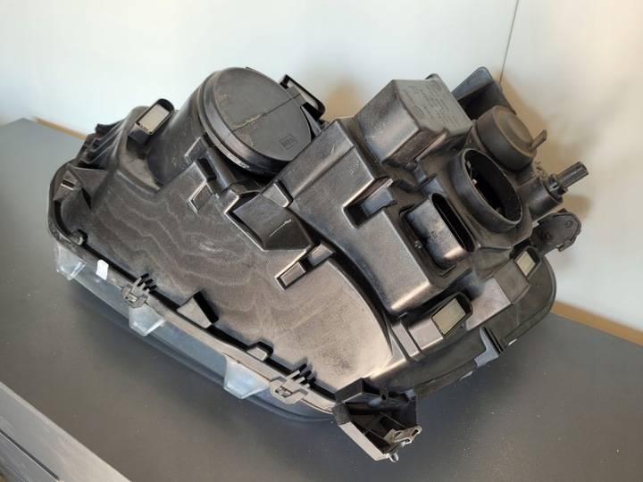 фото №8, Лампа правая передняя фара правый volkswagen vw amarok 2h 2h3941006 eu