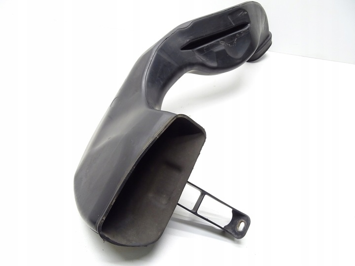 фото №4, Труба шланг шланг воздуха opel astra j iv 1.6 cdti 13307080