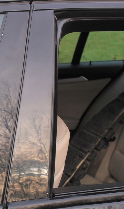 фото №1, Планка декоративна двері лівий зад тіньова лінія bmw f10