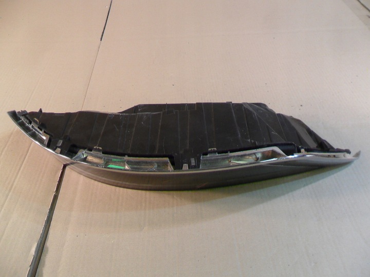 фото №13, Лампа задняя c ds7 crossback правая