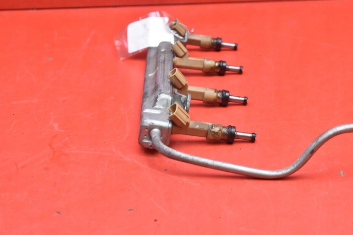 фото №6, Планка впрыскивающий форсунки toyota verso 1 i 1.8 16v 150 km 09-13