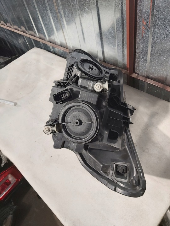 фото №7, Лампа правая перед mercedes vito a447 447 обычная