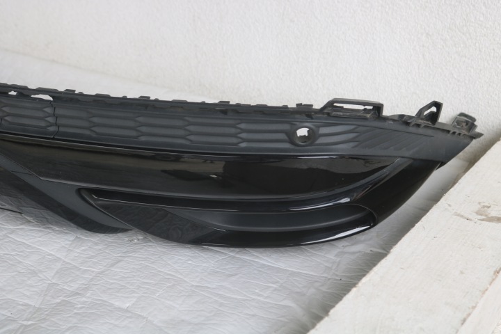 фото №8, Audi q7 ii s line спойлер накладка бампера зад 4m0807941l 4m0807521k