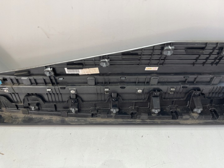 фото №6, Hyundai ioniq v 5 планка na двері ліва зад задня