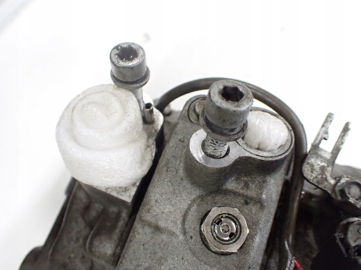 фото №10, Компресор кондиціонера mercedes w221 s600 v12