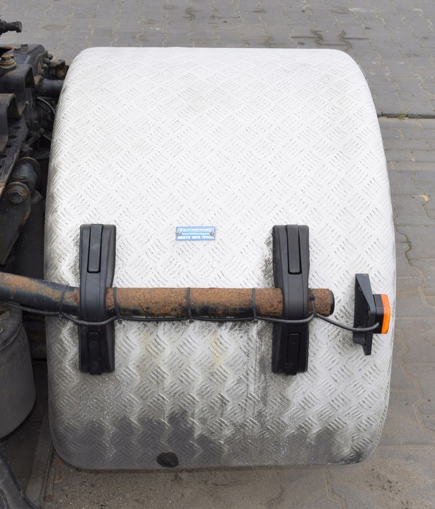 фото №6, Крыло задний металлический комплектный man tgs tgm tgx