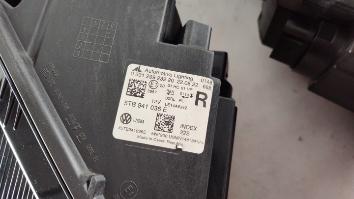 фото №10, Vw touran 5tb полный led левое правое фара передняя левая правая