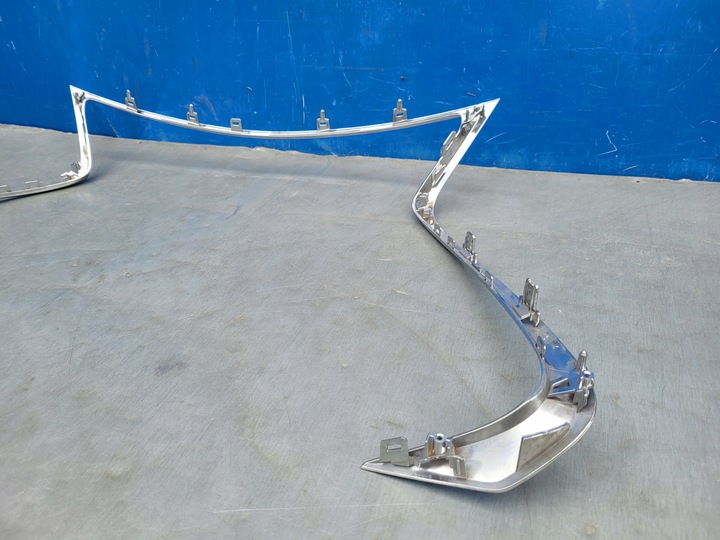 фото №10, Lexus is200t is300h is300 рестайлинг 2016-2020 16-20 рамка решётка бампера хром