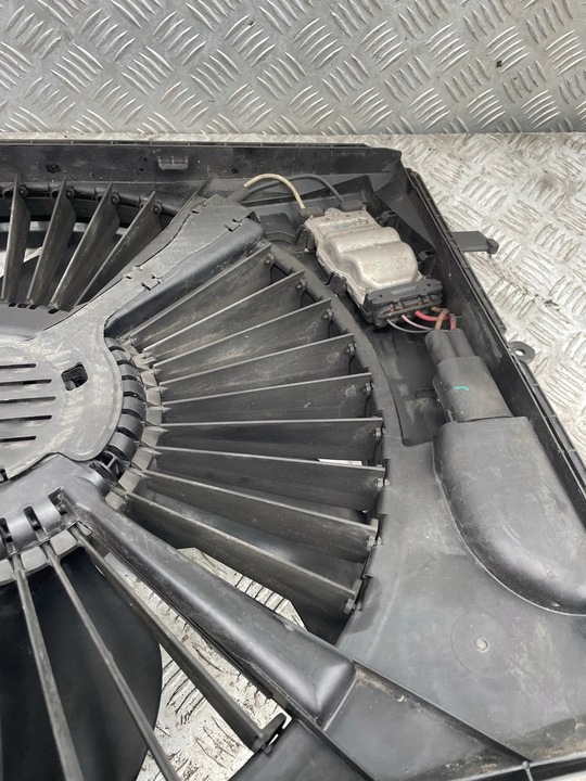 фото №14, Радіатор комплект mercedes w212 2.2 cdi org fv