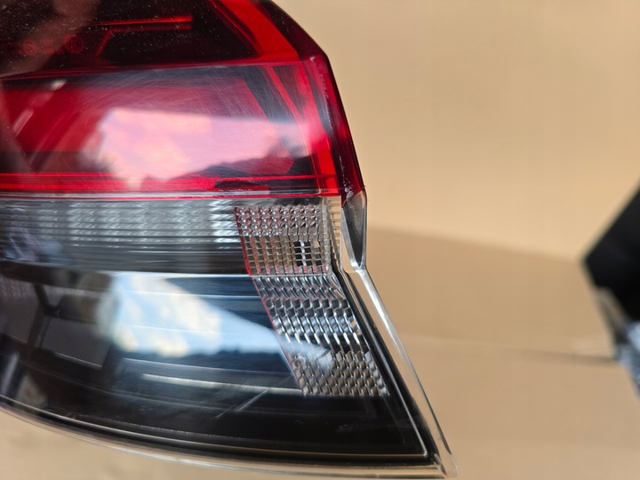 фото №5, Audi q4 etron лампа левая задняя 89a945091