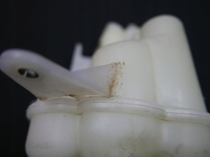 фото №8, Bmw x5 f15 e70 x6 f16 e71 бак расширительный 8630170