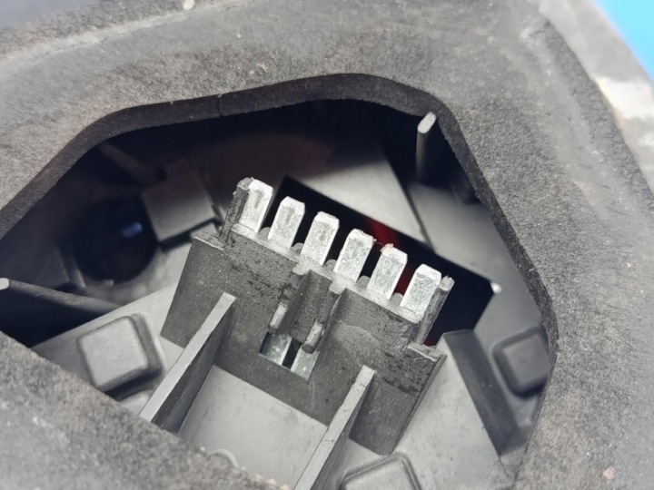 фото №6, Opel corsa d 5d фара зад права valeo 13188046