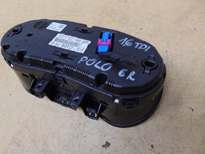 фото №10, Спидометр манометр vw polo v 6r 1.6 tdi 6r0920861d