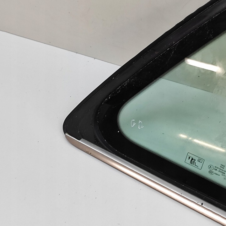 фото №5, Audi q4 sportback e-tron 2023 стекло кузовная задняя