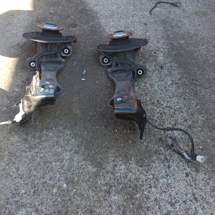 фото №13, Mercedes w177 amg a35 2.0 b поворотный кулак правый зад a1773506401 a2473520300