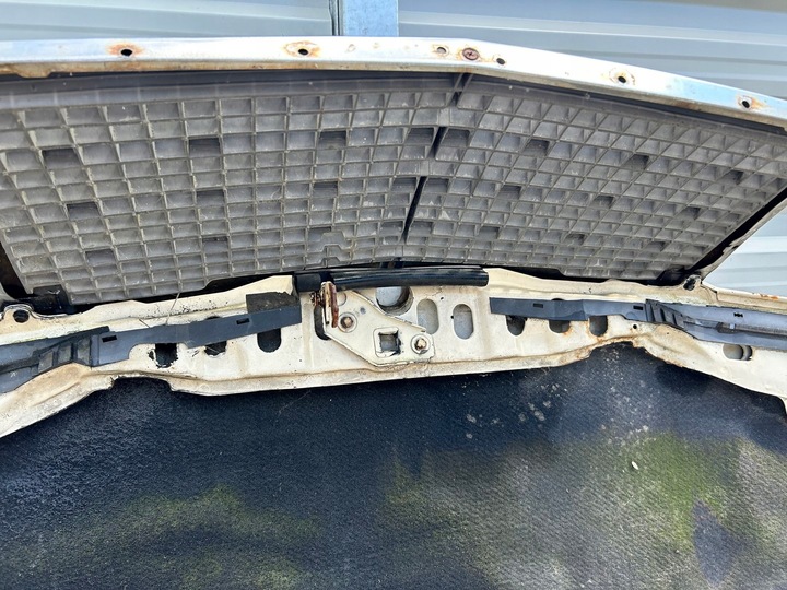 фото №12, Капот крышка двигателя mercedes e класс w124