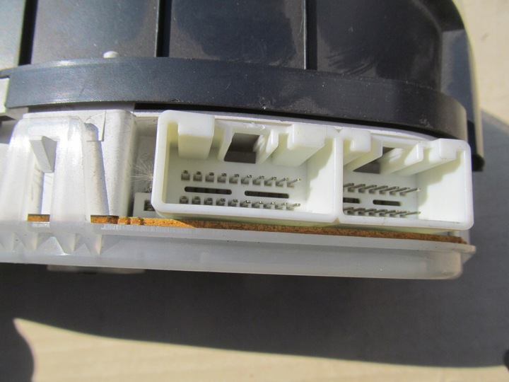 фото №7, Mazda 323 98-03 приборы указатели спидометр 1.5 c308