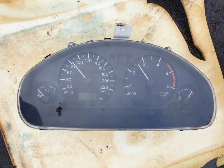 фото №14, Перемикач світла підкермові важелі mitsubishi space star 1.9 td a50 98-05