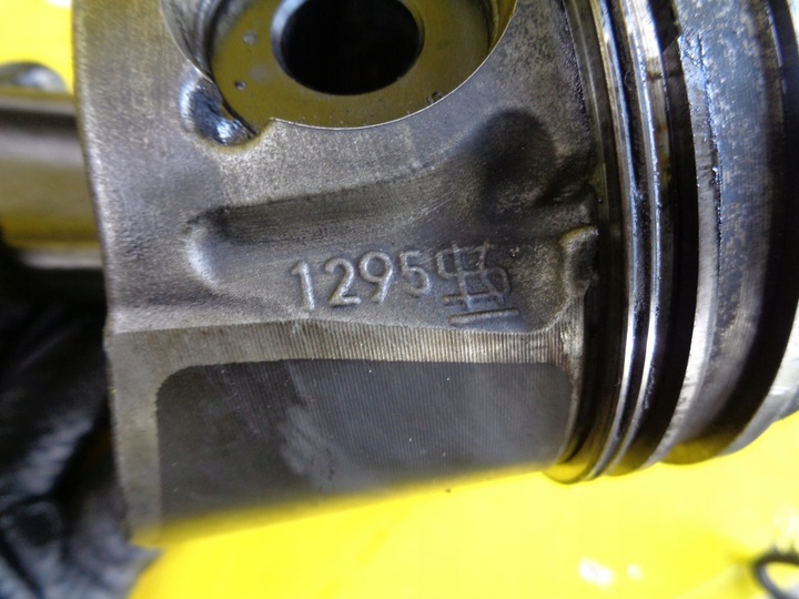 фото №7, Ford c-max mk1 2.0 tdci поршень шатун g6da