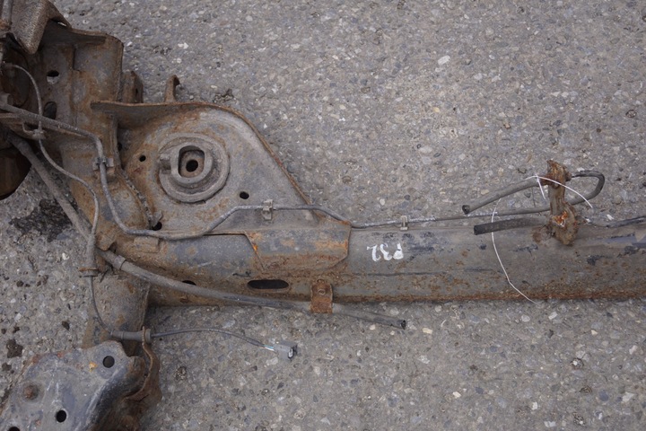 фото №7, Балка підвішування зад nissan juke f15