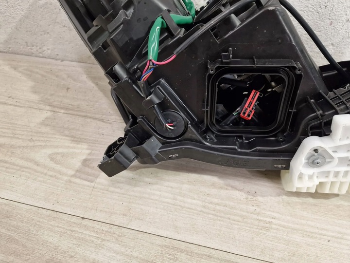 фото №12, Ліва лампа перед nissan leaf ii 2 ze1 повний led 17