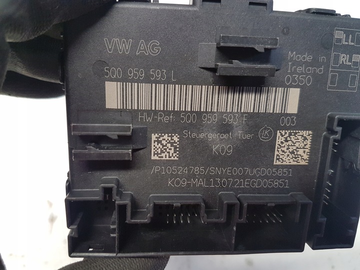 фото №2, Audi q3 83a модуль дверь 5q0959593l