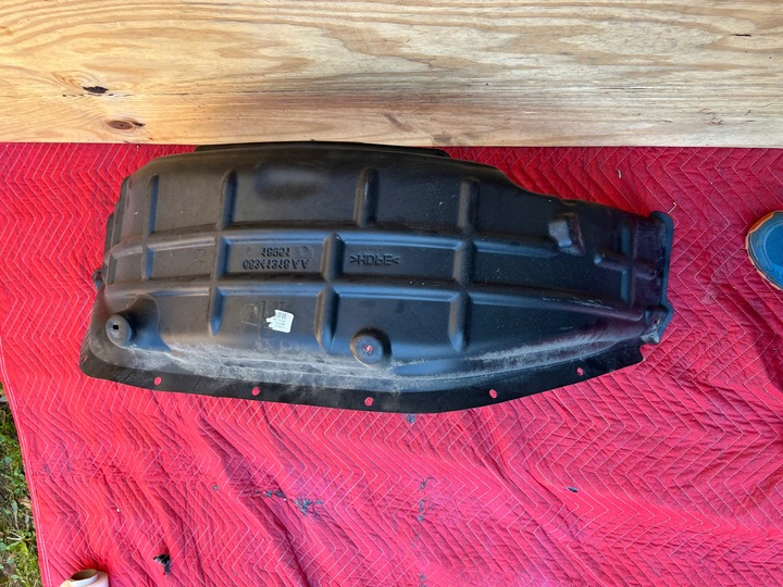 фото №8, Подкрылок расширители левая правые wrangler sahara jl altitude 4xe 68270817ad