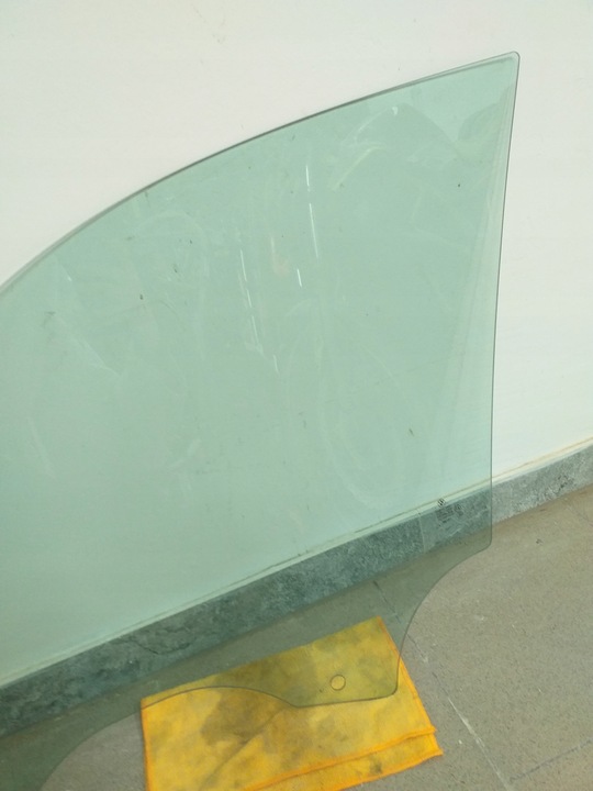 фото №8, Bmw скло двері права перед 43r-004529 e000214 dot615m40vas2