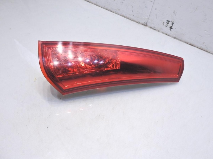 фото №7, Лампа правая задняя зад верхняя kia ceed i рестайлинг универсал 92404-1h3