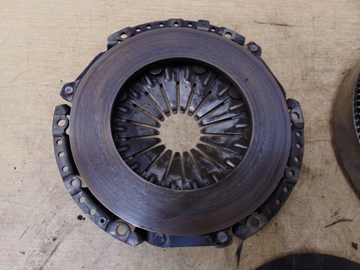 фото №13, Сцепление колесо двухмассовый mazda 5 ii cw 2010- 1.6 hdi