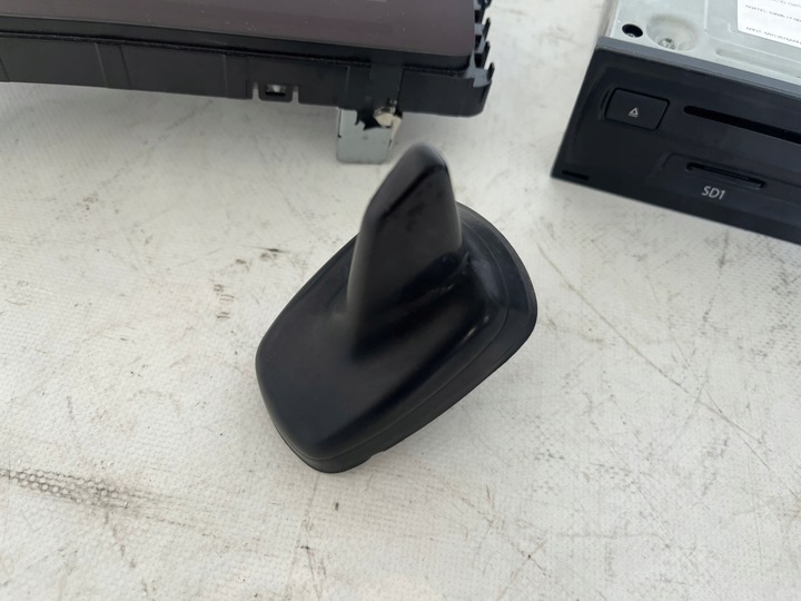 фото №9, Vw golf vii радио дисплей антенна считыватель карт чейнджер навигация навигация