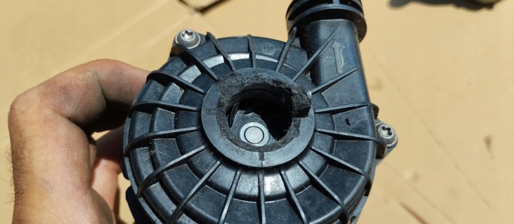 фото №6, Насос помпа основний  mercedes sprinter 907 w907 a0005003800
