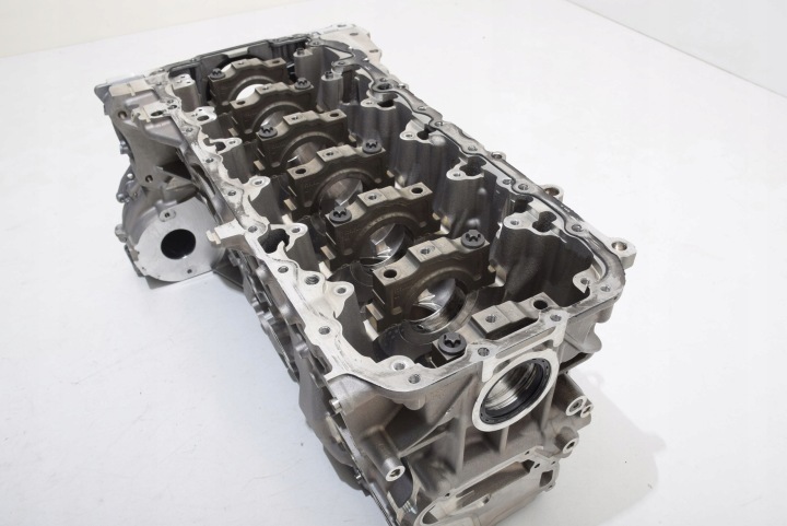 фото №11, Bmw g20 g30 g11 g01 g05 g07 3.0d b57 блок  двигуна