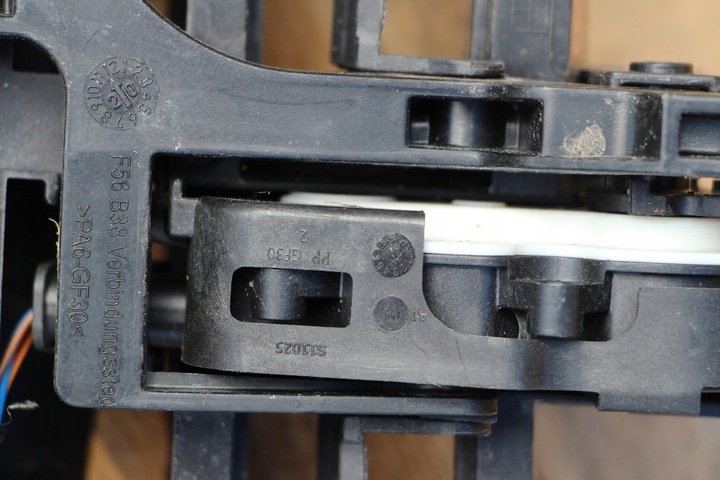 фото №10, Mini cooper f55 f56 жалюзи руль воздуха