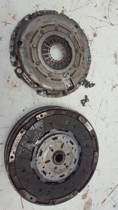 фото №1, Сцепление двухмассовый маховик прижим диск fiat 500x doblo jeep renegade 1.6 дизель
