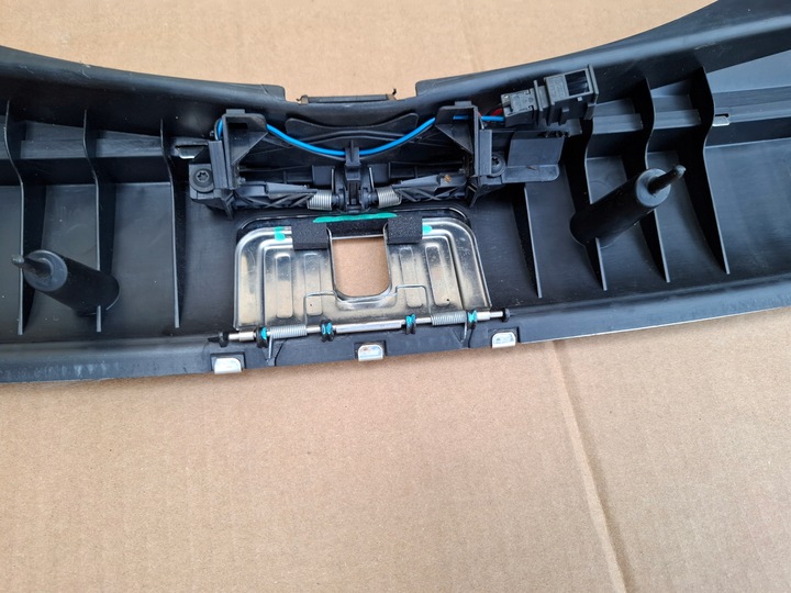 фото №5, 4l0864483a захист порога багажника audi q7 4l