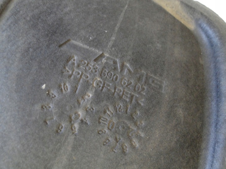 фото №6, Mercedes glc x253 підкрилок передні праві 63 amg