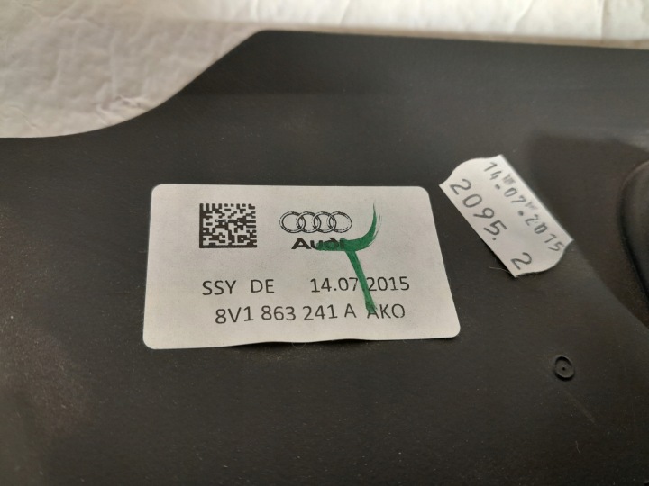 фото №7, Audi a3 s3 8v sedan тунель середній 8v1863241a