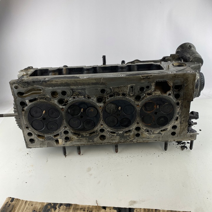 фото №8, Головка з розподільчі вали audi a3 vw golf 2,0 seat skoda 2.0 gtd tdi