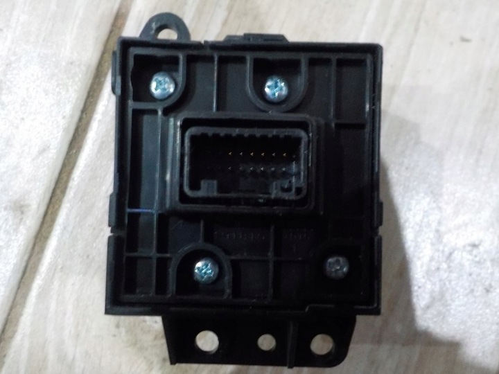 фото №3, Кнопка тормоза ручного lexus rx450