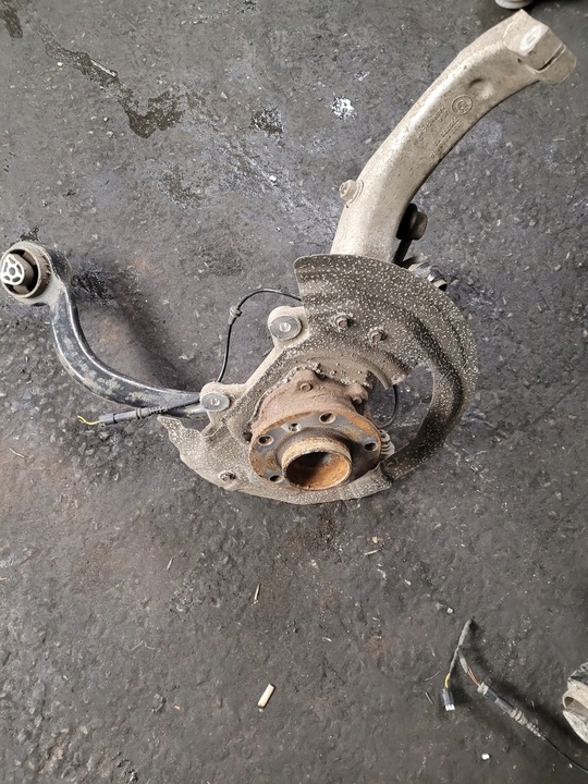 фото №13, Bmw f15 поворотна опора ступиця важелі ліва lub права 6869869 6869870