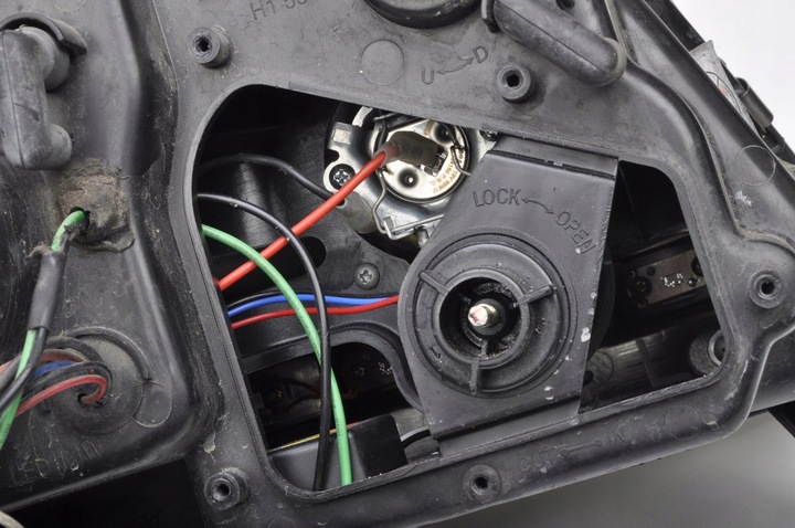 фото №9, Audi a6 c5 лампы перед комплект европа заменители sk3401-ada699 sonar