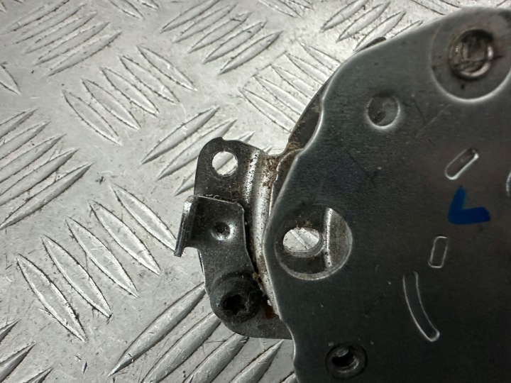 фото №5, Seat ibiza iii механизм регулировка сиденья левого водителя 6q0881053b