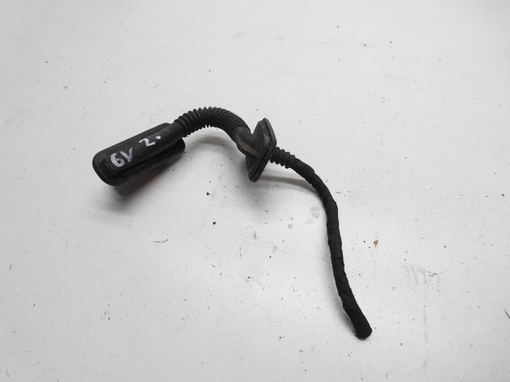 фото №1, Штекер з'єднувач роз'єм двері 1k0937702c skoda fabia iii 6v передня оригінал