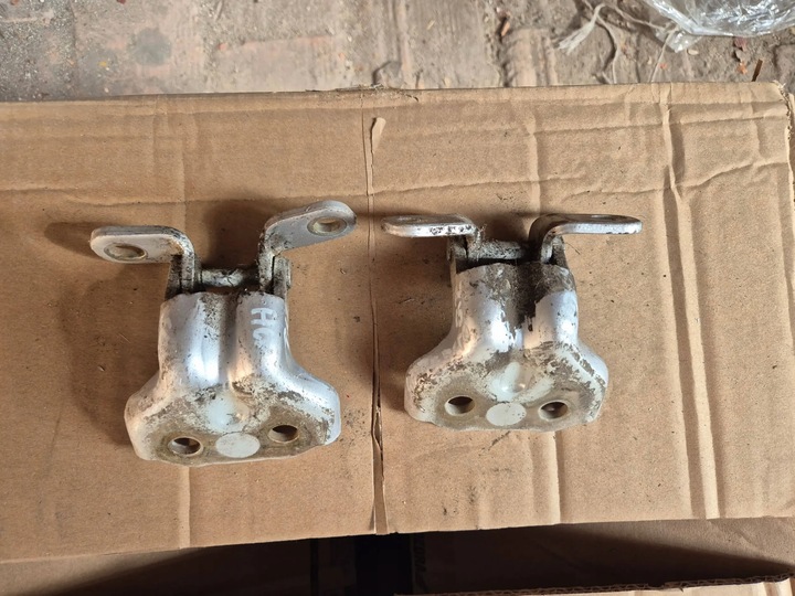 фото №1, Kia sorento i 02-09 петлі двері лівий зад