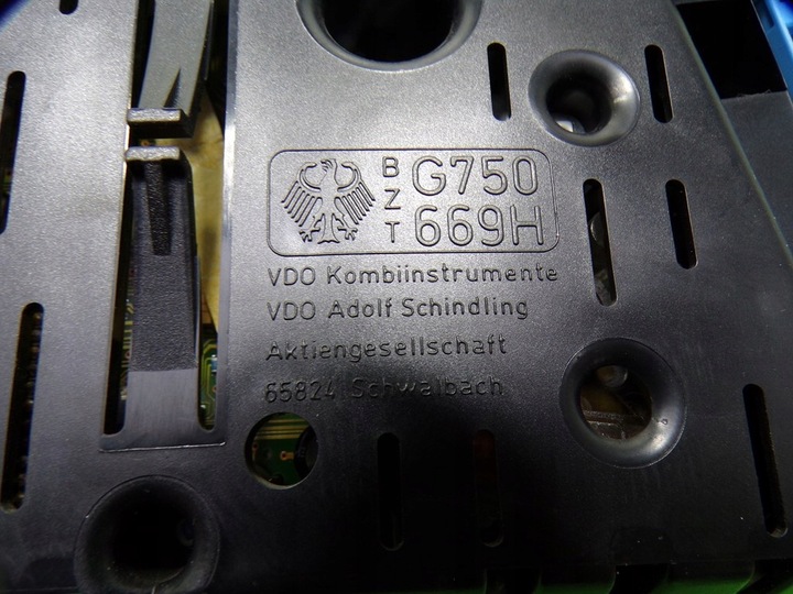 фото №11, Audi a3 8l спідометр  прилади спідометр 8l0919880g