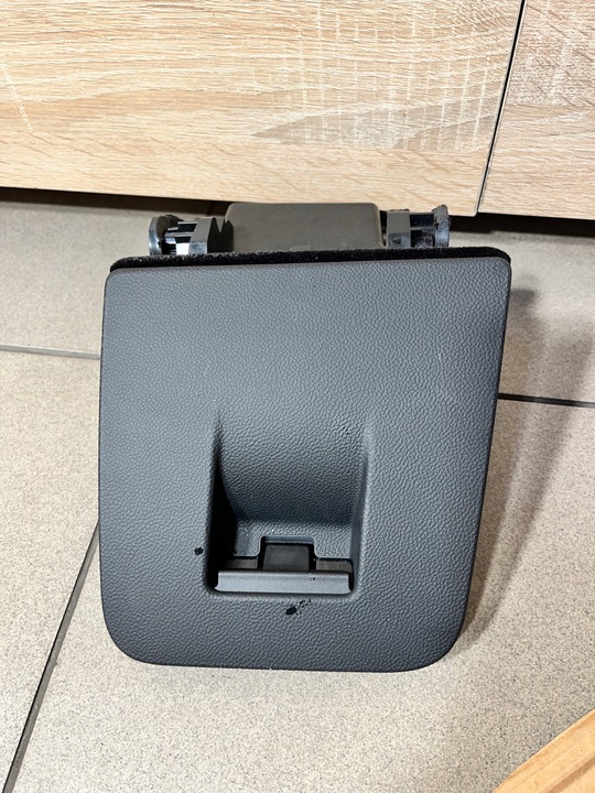 фото №1, 57 alfa romeo giulia бардачок з консоли водителя