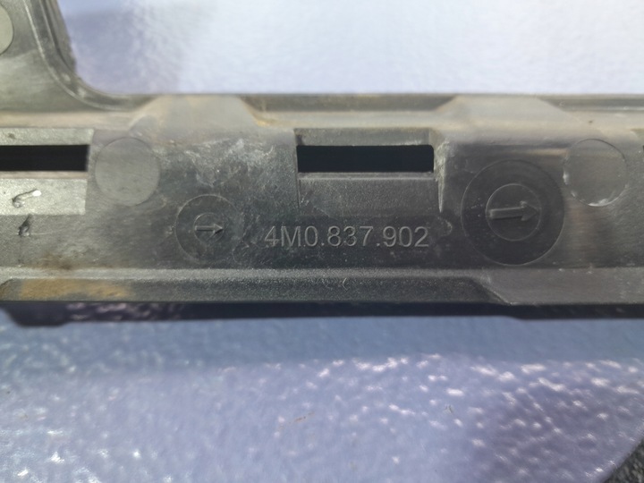 фото №5, Audi q7 ii 4m накладка планка направляюча скла двері лівий перед 4m0837902