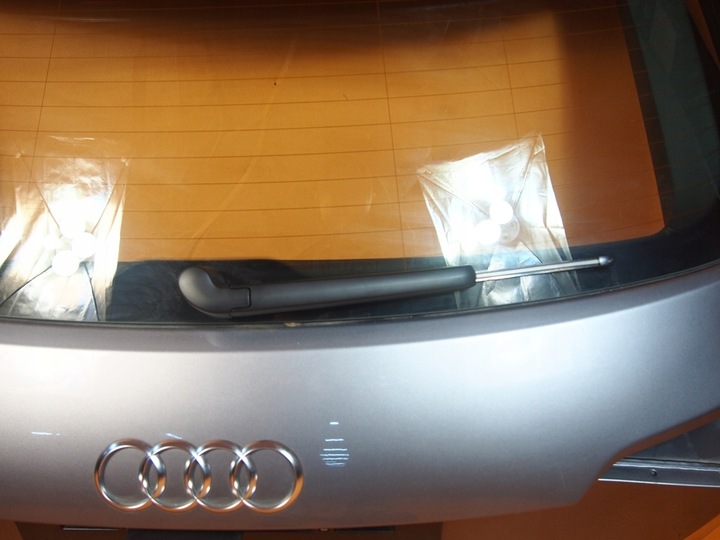фото №7, Audi e-tron 4ke кришка зад скло оббивка lz7f 18'