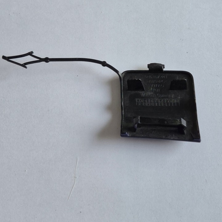 фото №3, Vw golf viii hb хэтчбек заглушка фаркоп hak бампер зад 5h6807441